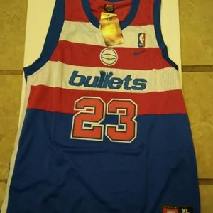 100% Authentic Michael Jordan Nike Swingman Bullet